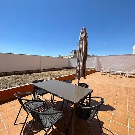 Preciosa Vivienda Con Gran Terraza, Parking Gratis *